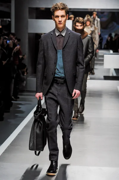 Look 14